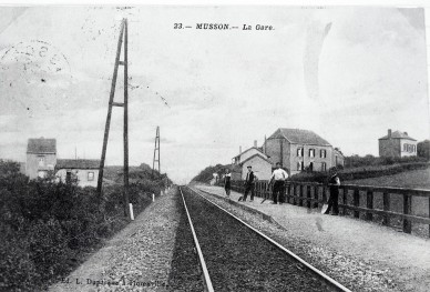 Musson-1 voie + ouvriers.jpg